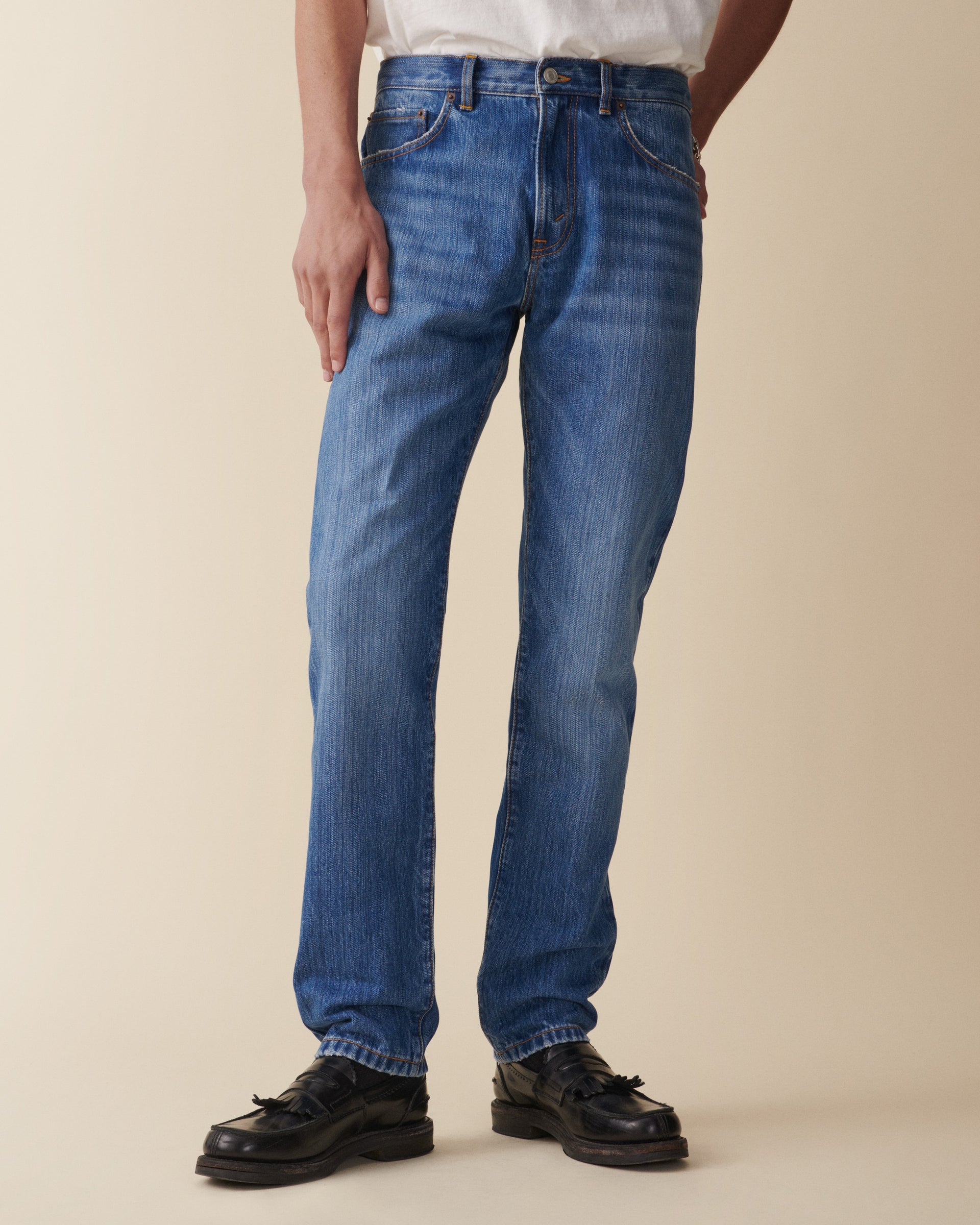 TM005 Tapered Ring Spun Mid
