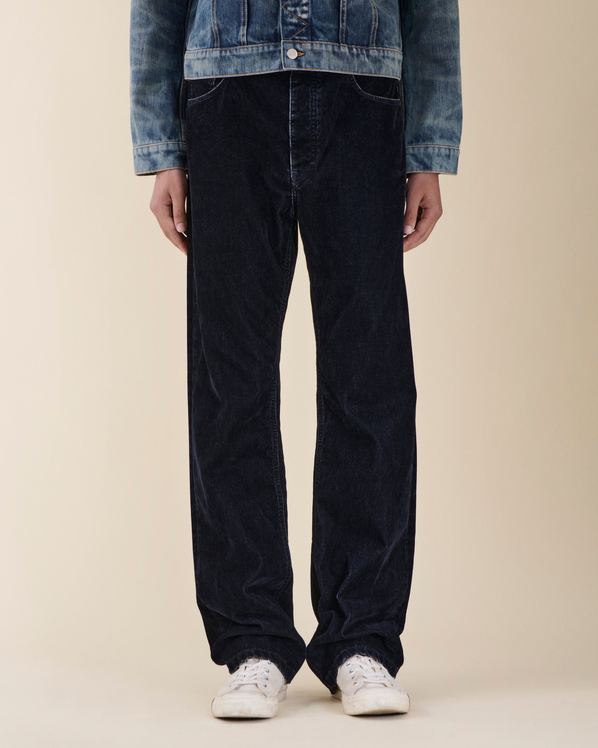 VM009 Vega Flock Corduroy