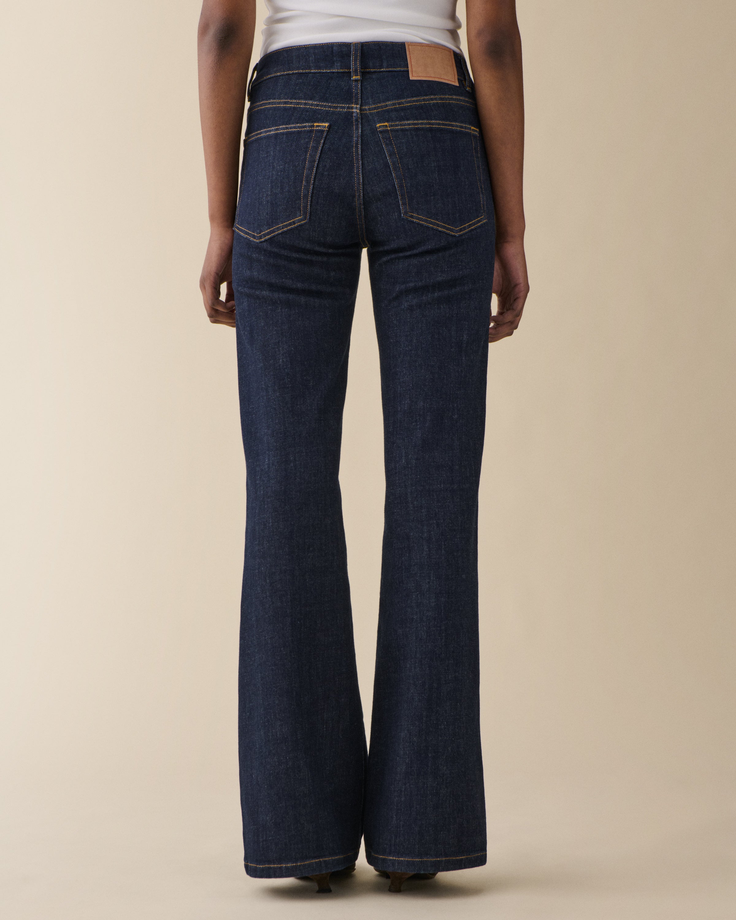 San Babila Blue Rinse