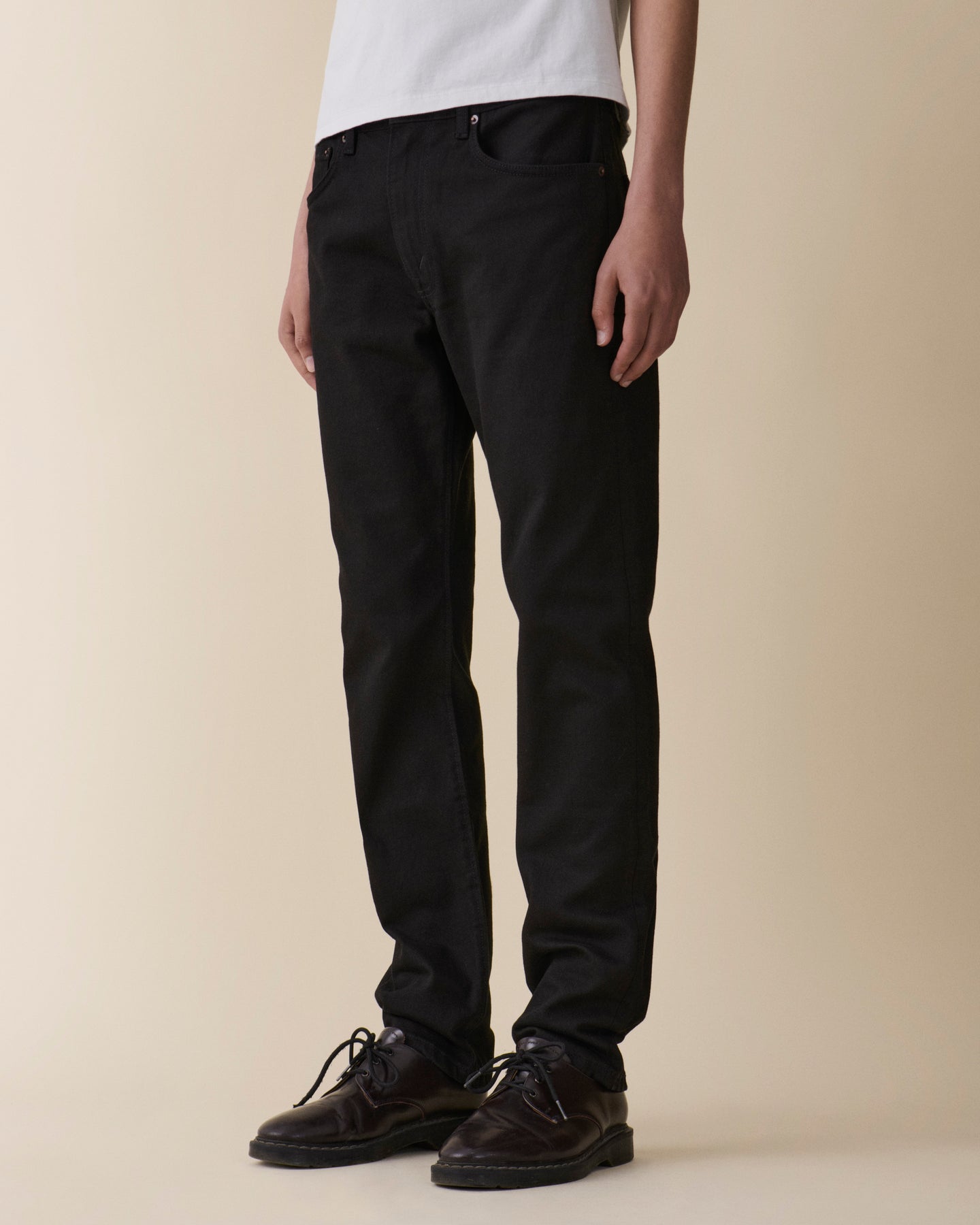 Tapered Rinse Stay Black