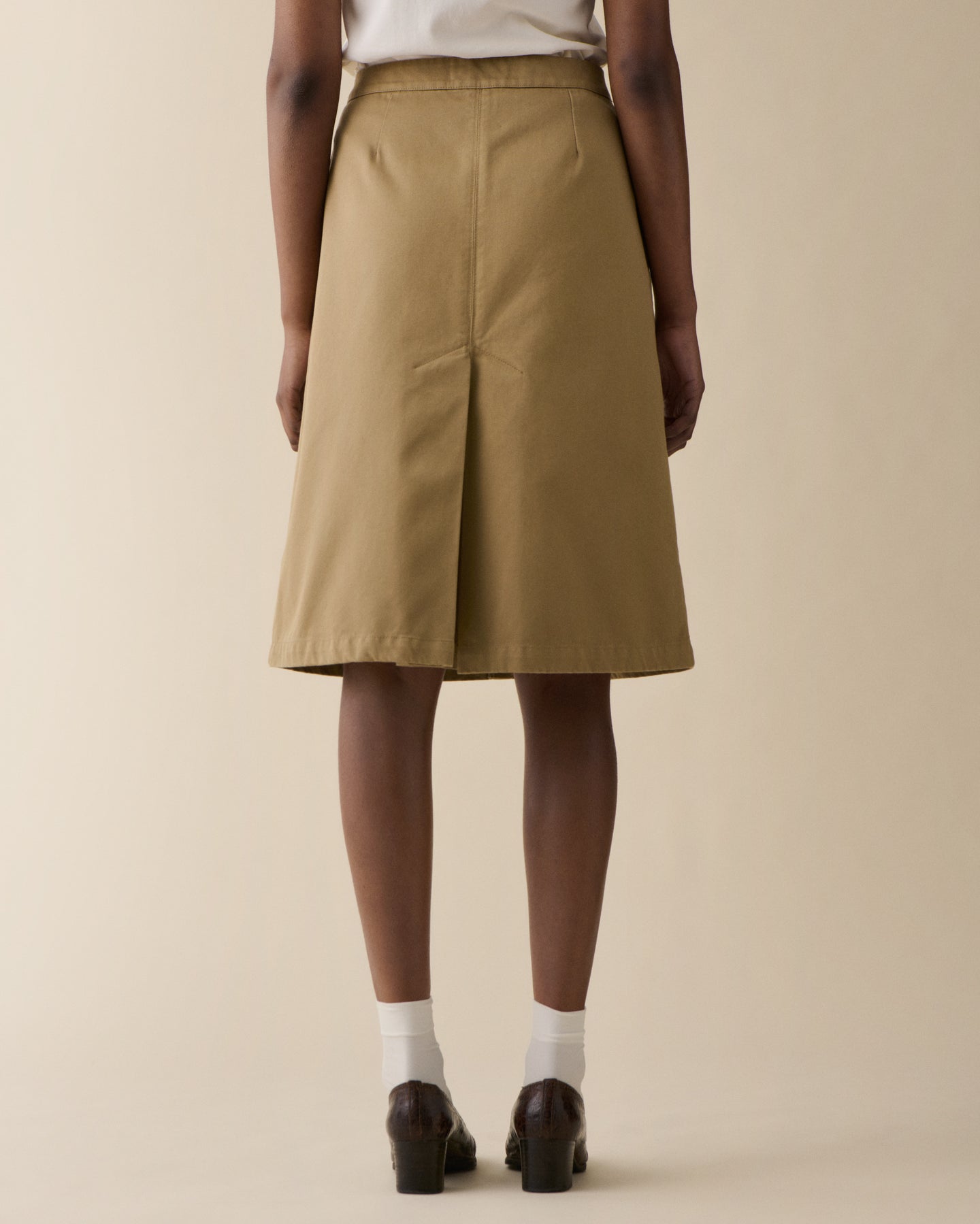 Carla Beige