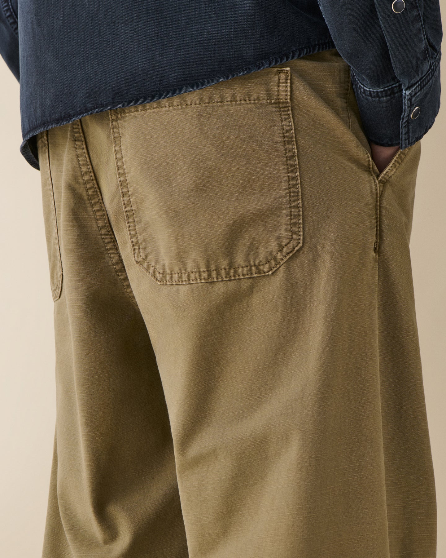 Genua Khaki Beige Plié