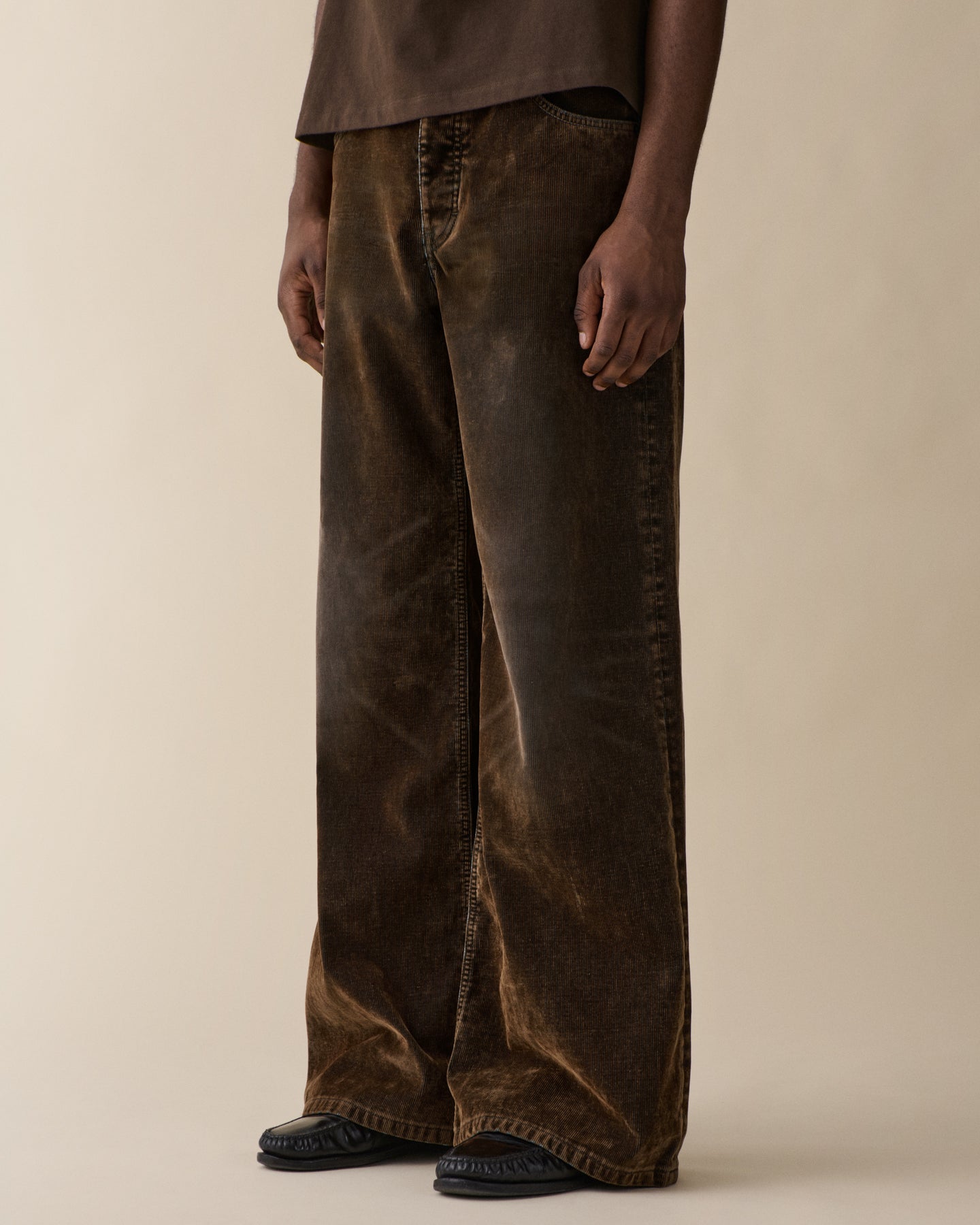 Gion Brown Flock Corduroy Usata
