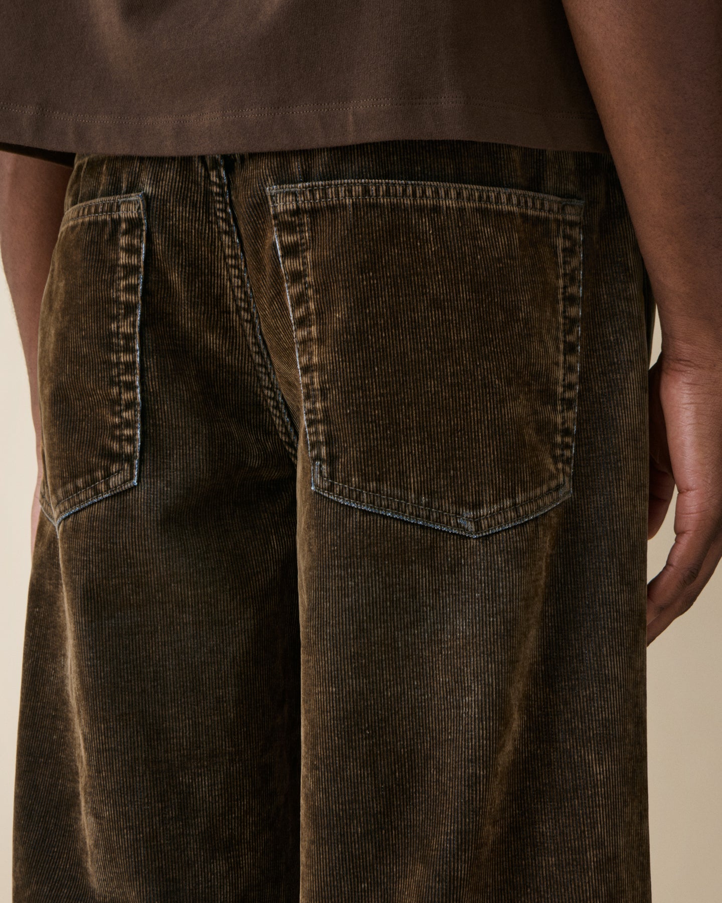 Gion Brown Flock Corduroy Usata