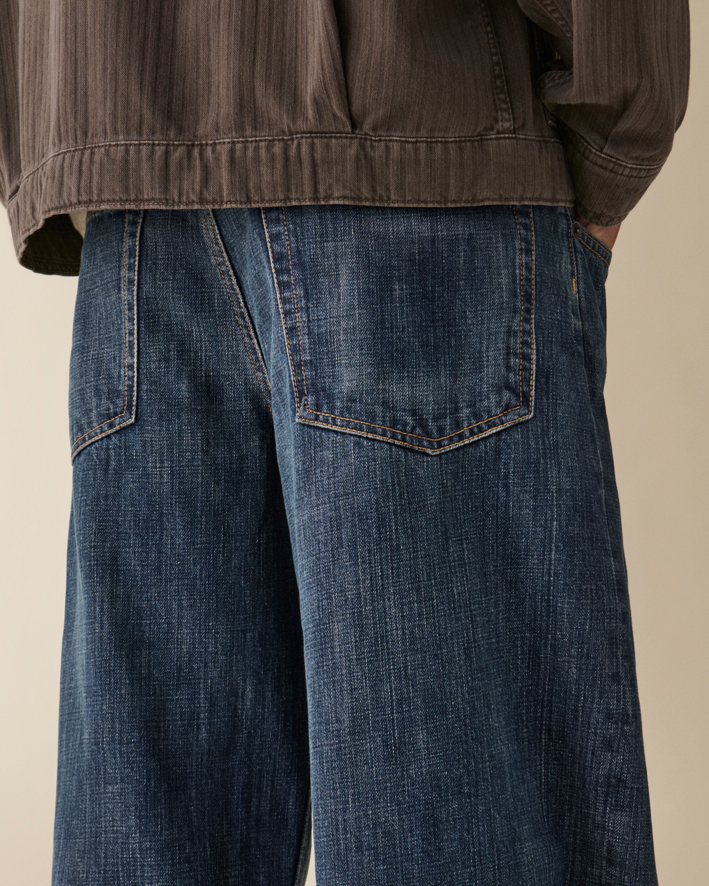 Gion Dark Blue Righe