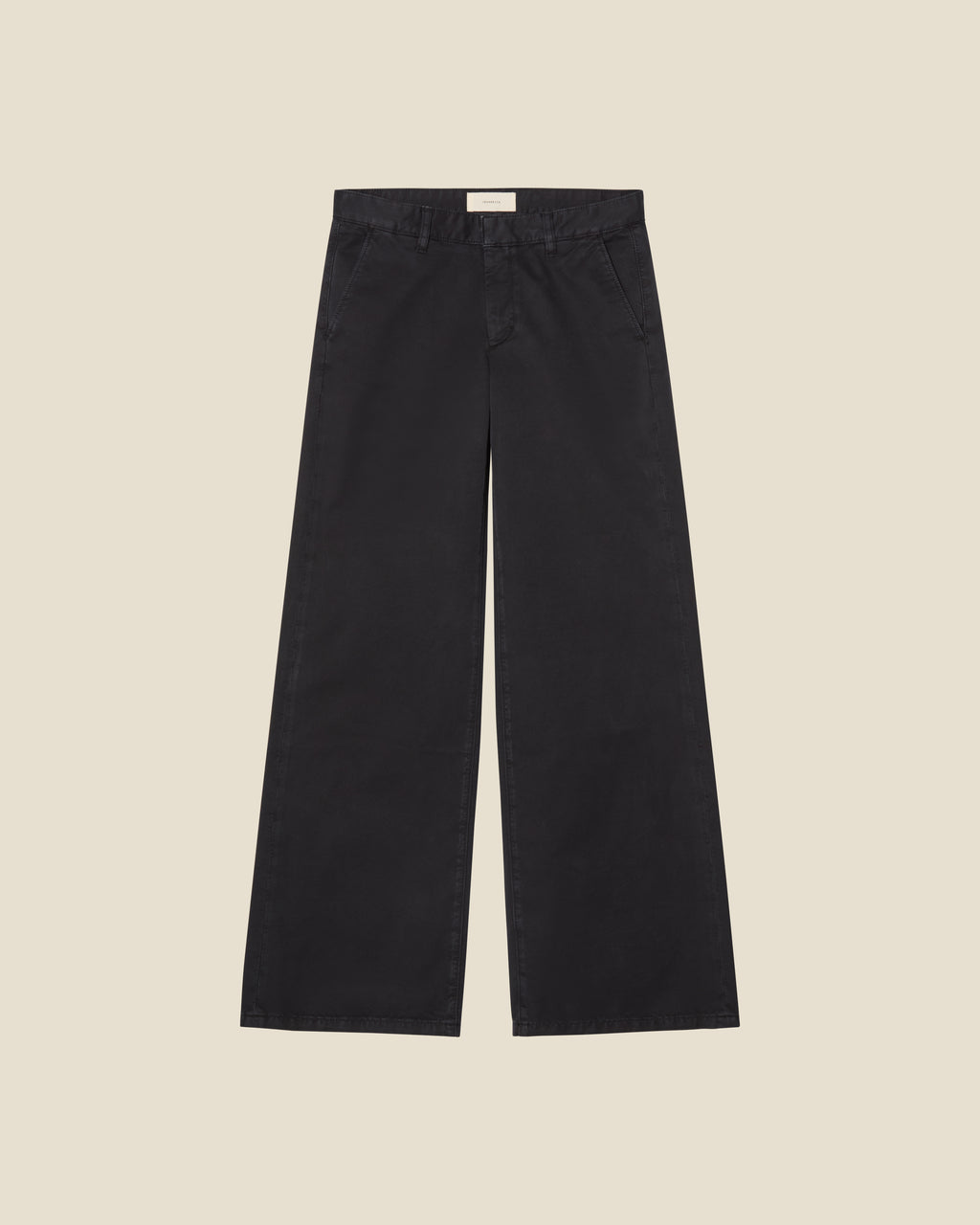 Kyoto Chino Black Washed flat (beige background)