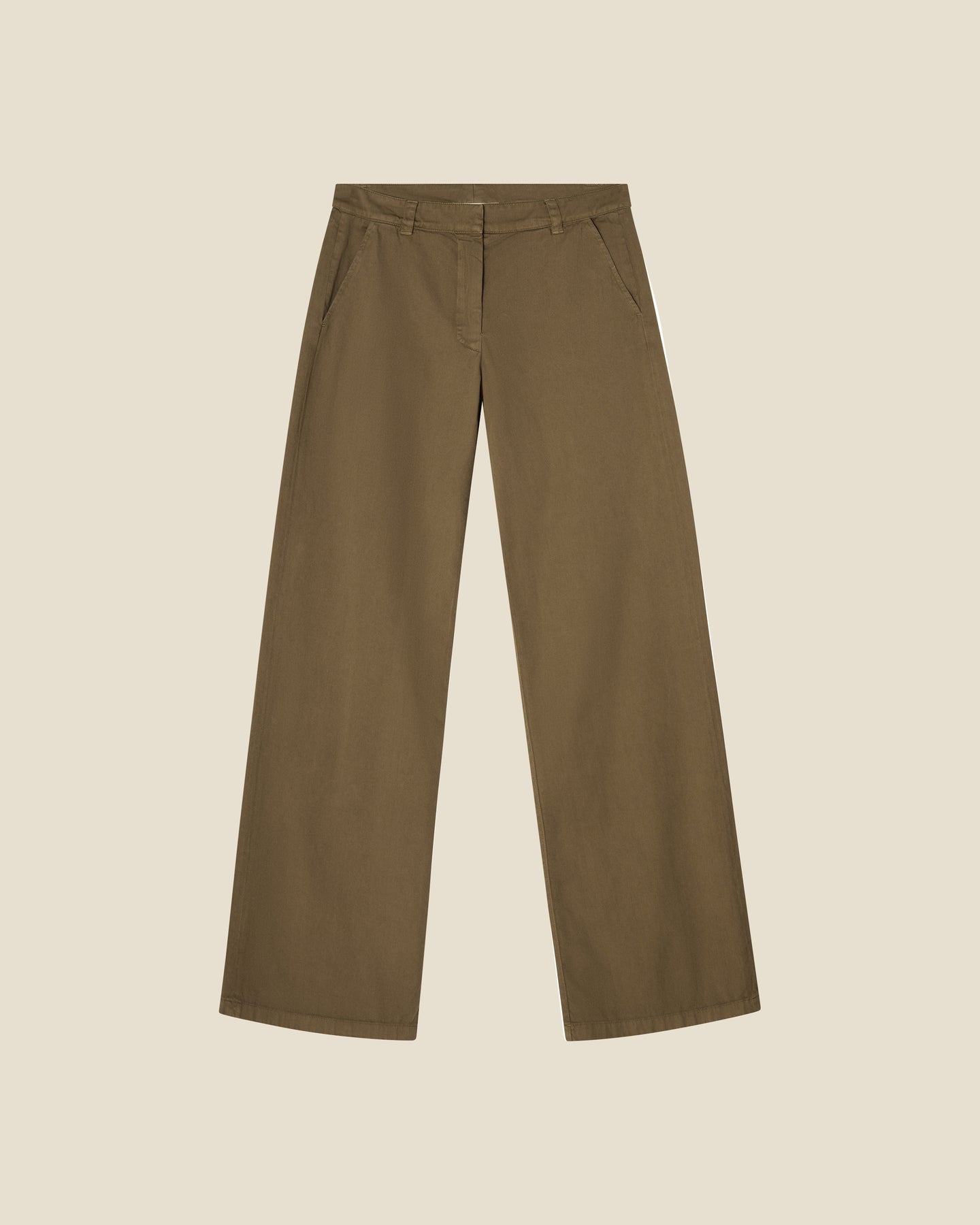 Kyoto Chino Light Khaki flat (beige background)