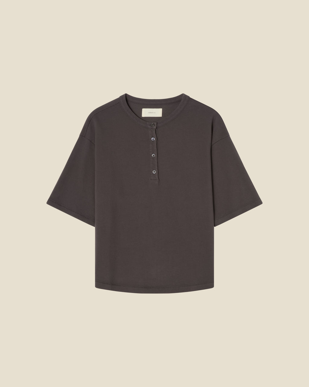 Noh Grey Lilac flat (beige background)