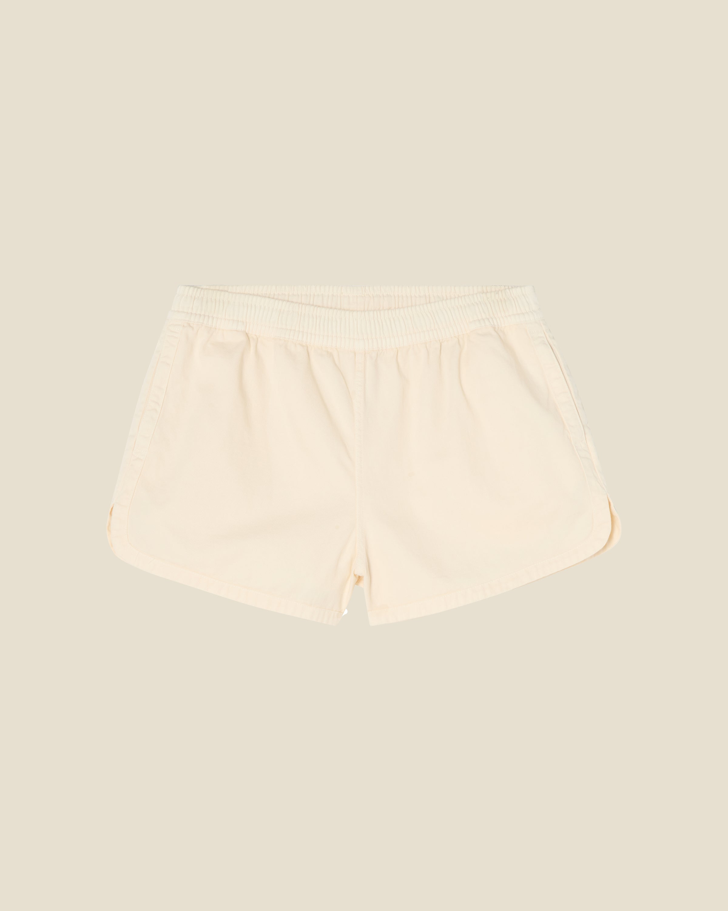 Olivia Ivory flat (beige background)