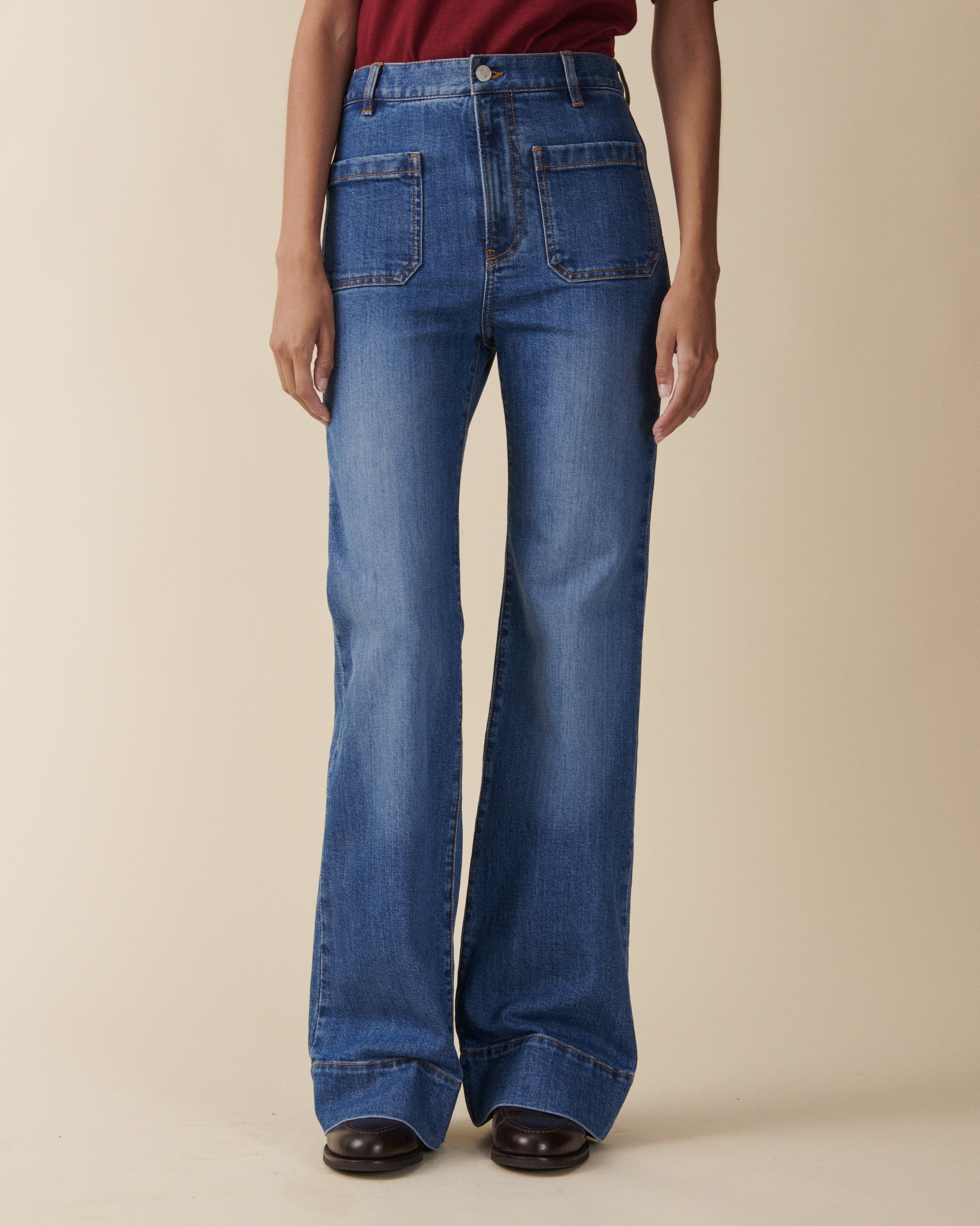 St Monica Brisk Mid Vintage