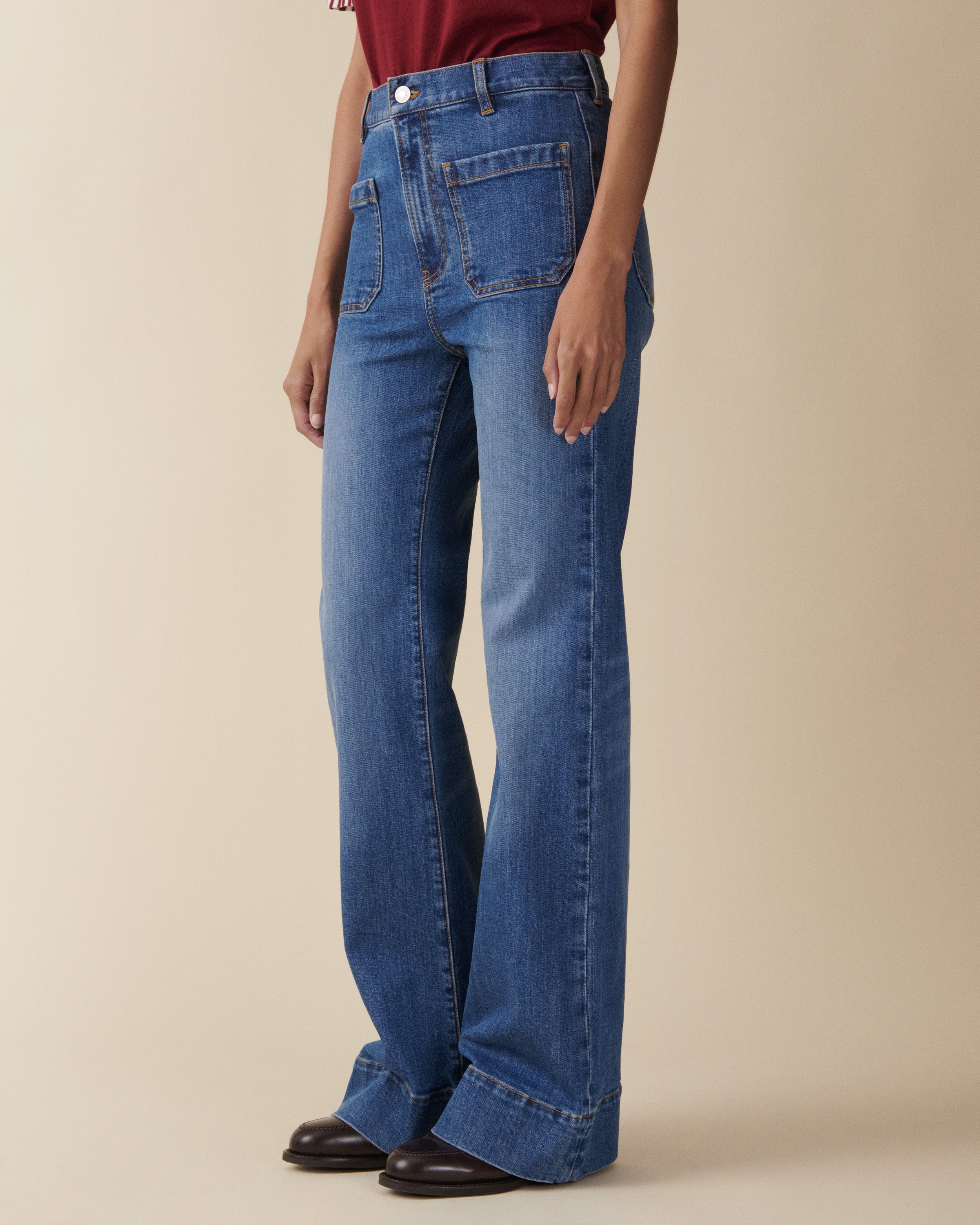 St Monica Brisk Mid Vintage