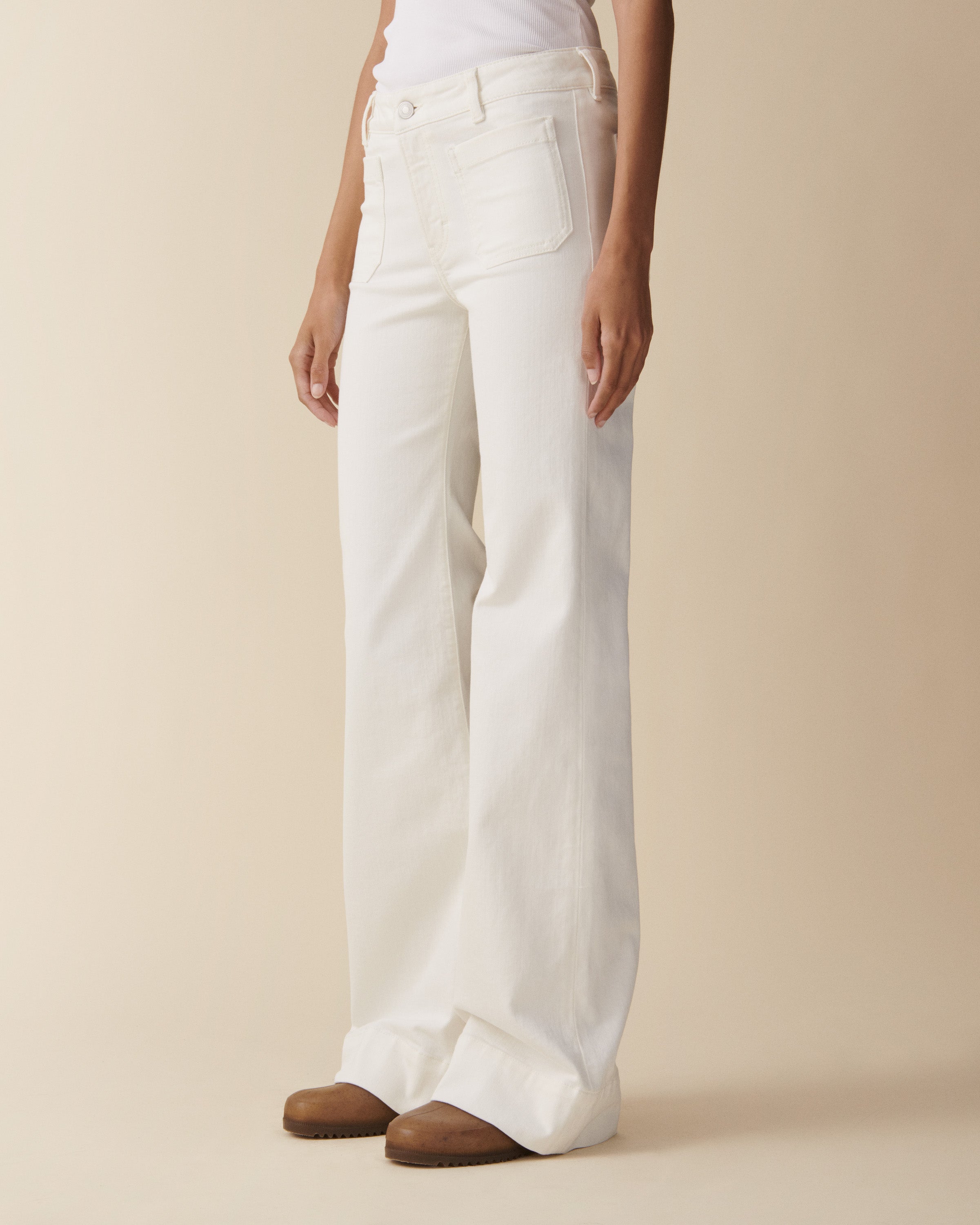 St Monica Low Natural White