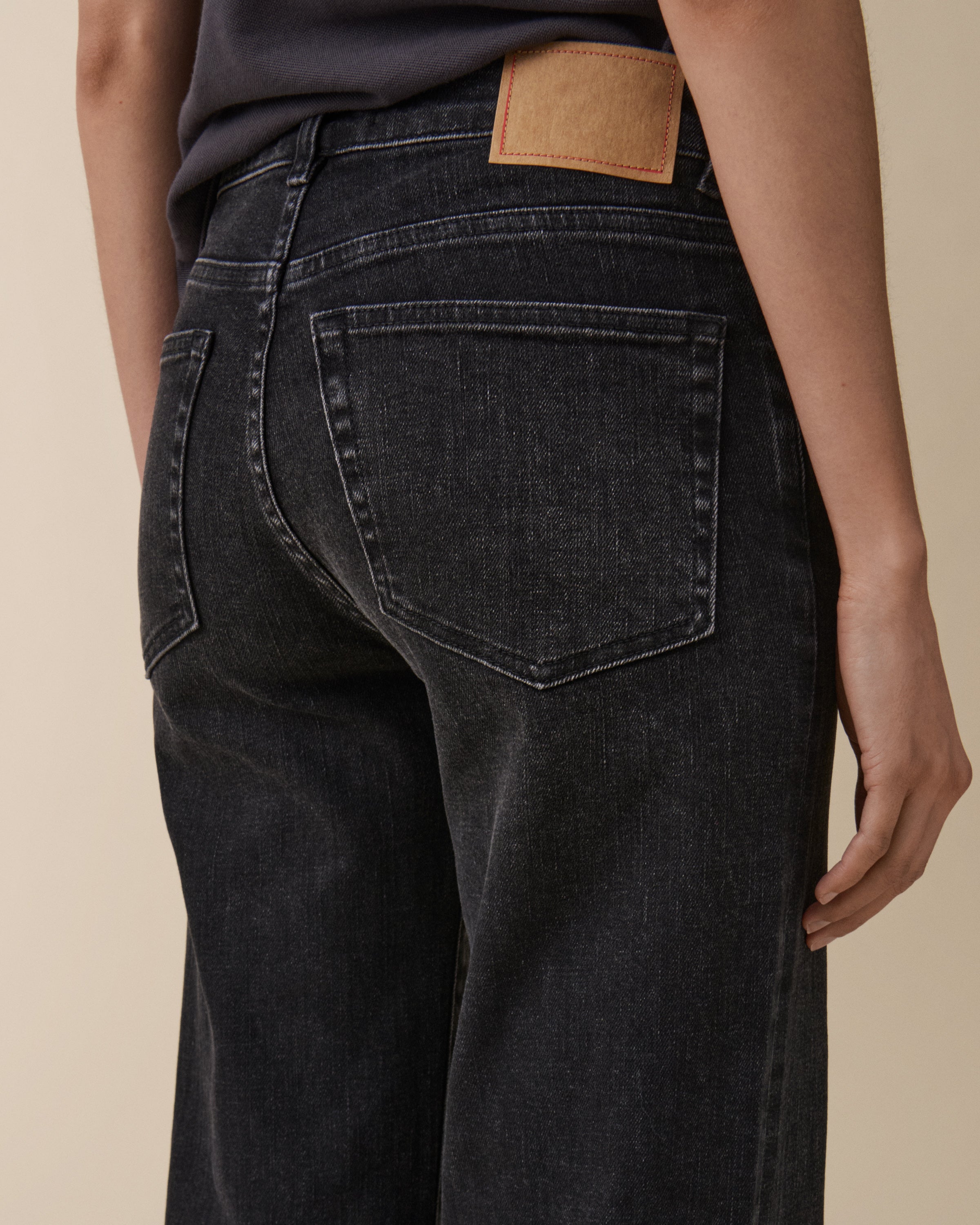 San Babila Washed Black