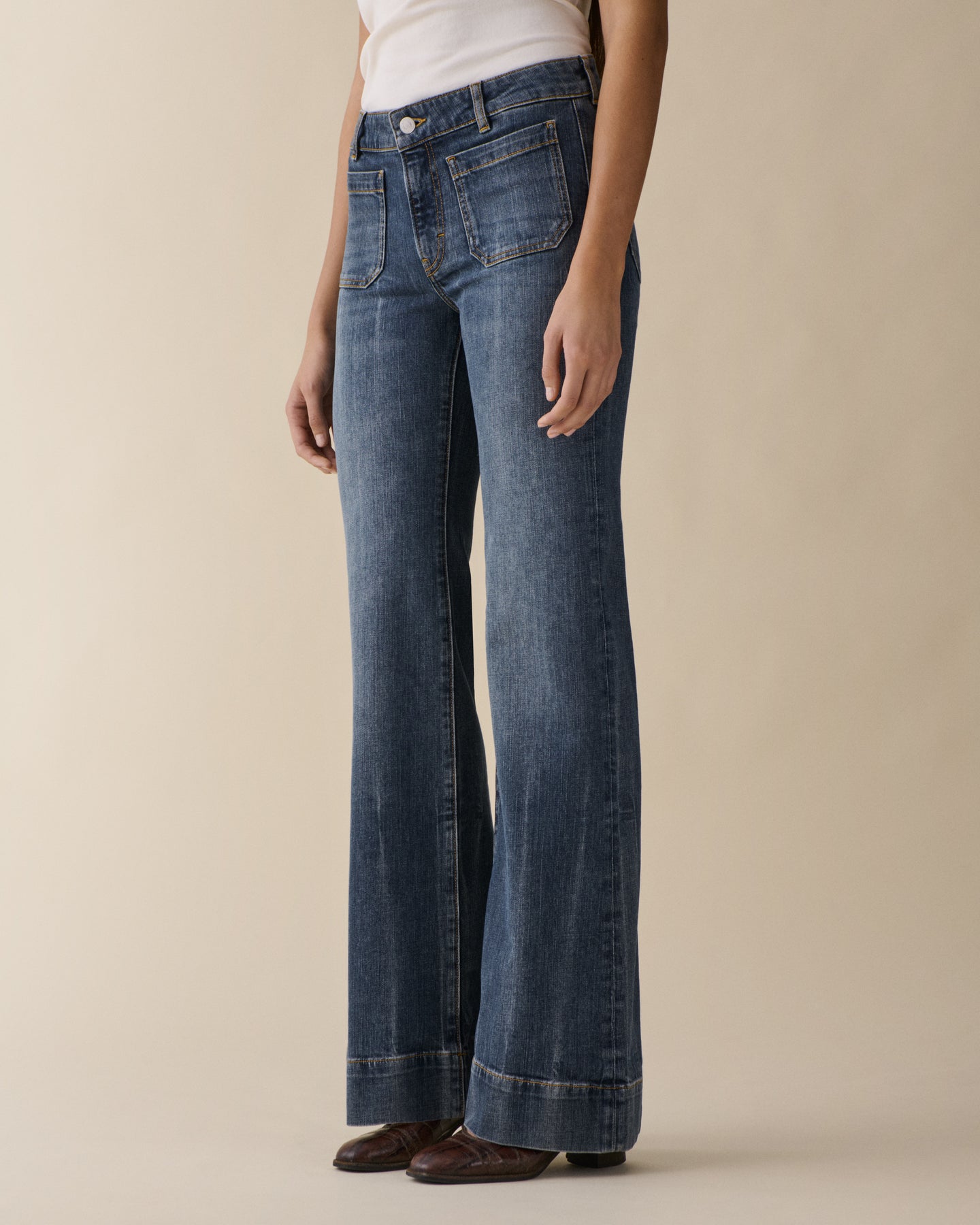 St Monica Low Grey Cast Indigo