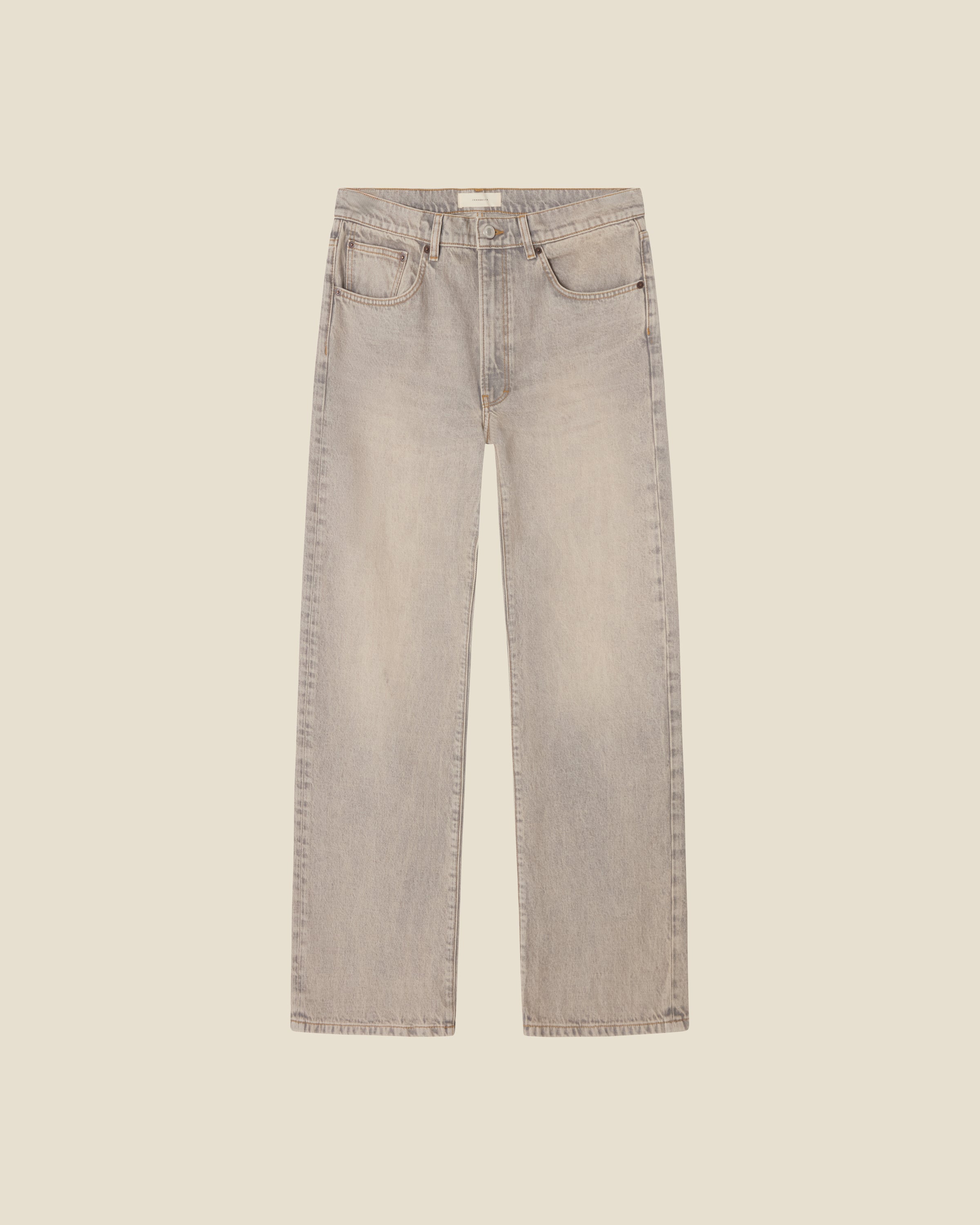 Vega Vintage Grey flat (beige background)