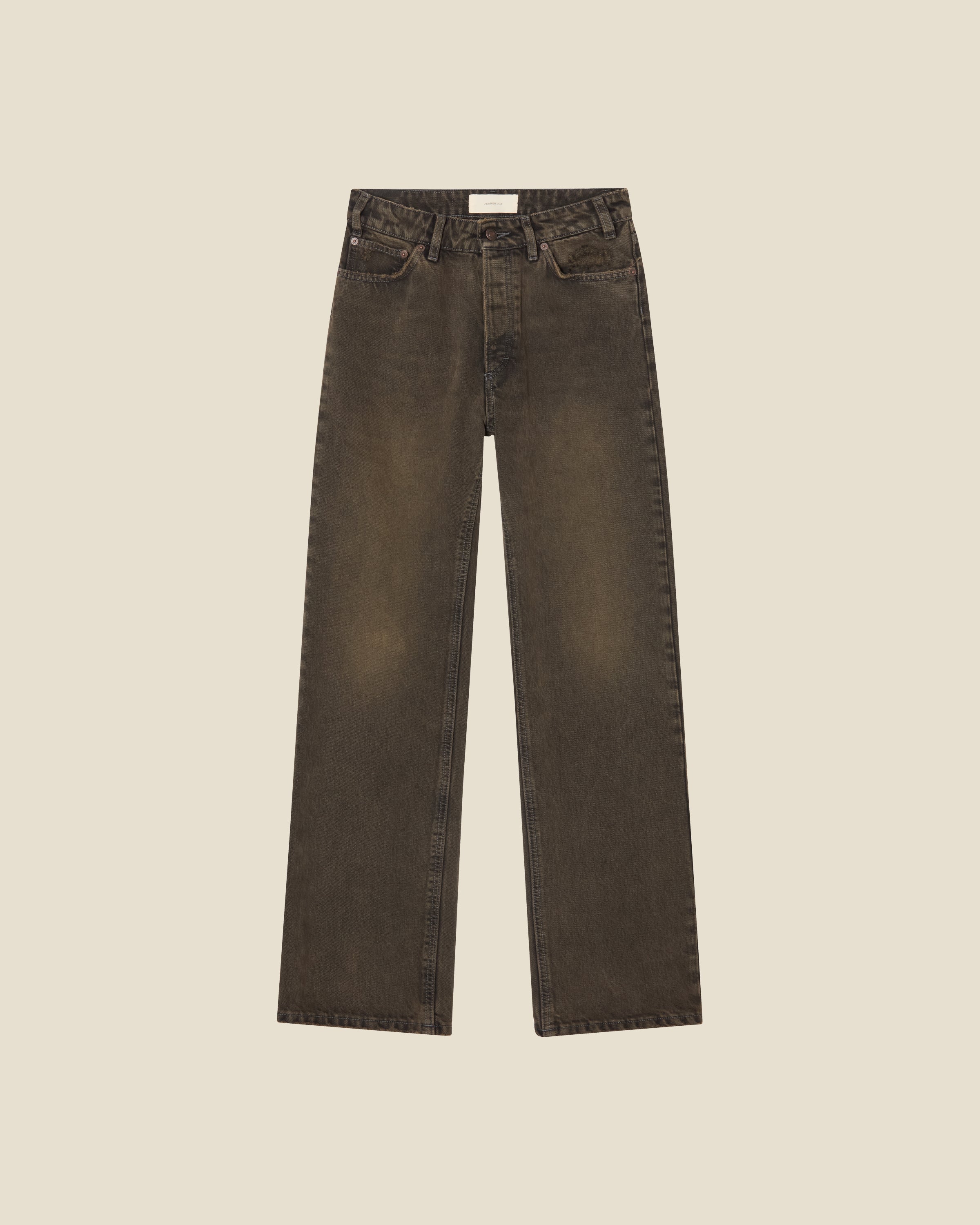 Virgo Marrone Sabbia flat (beige background)