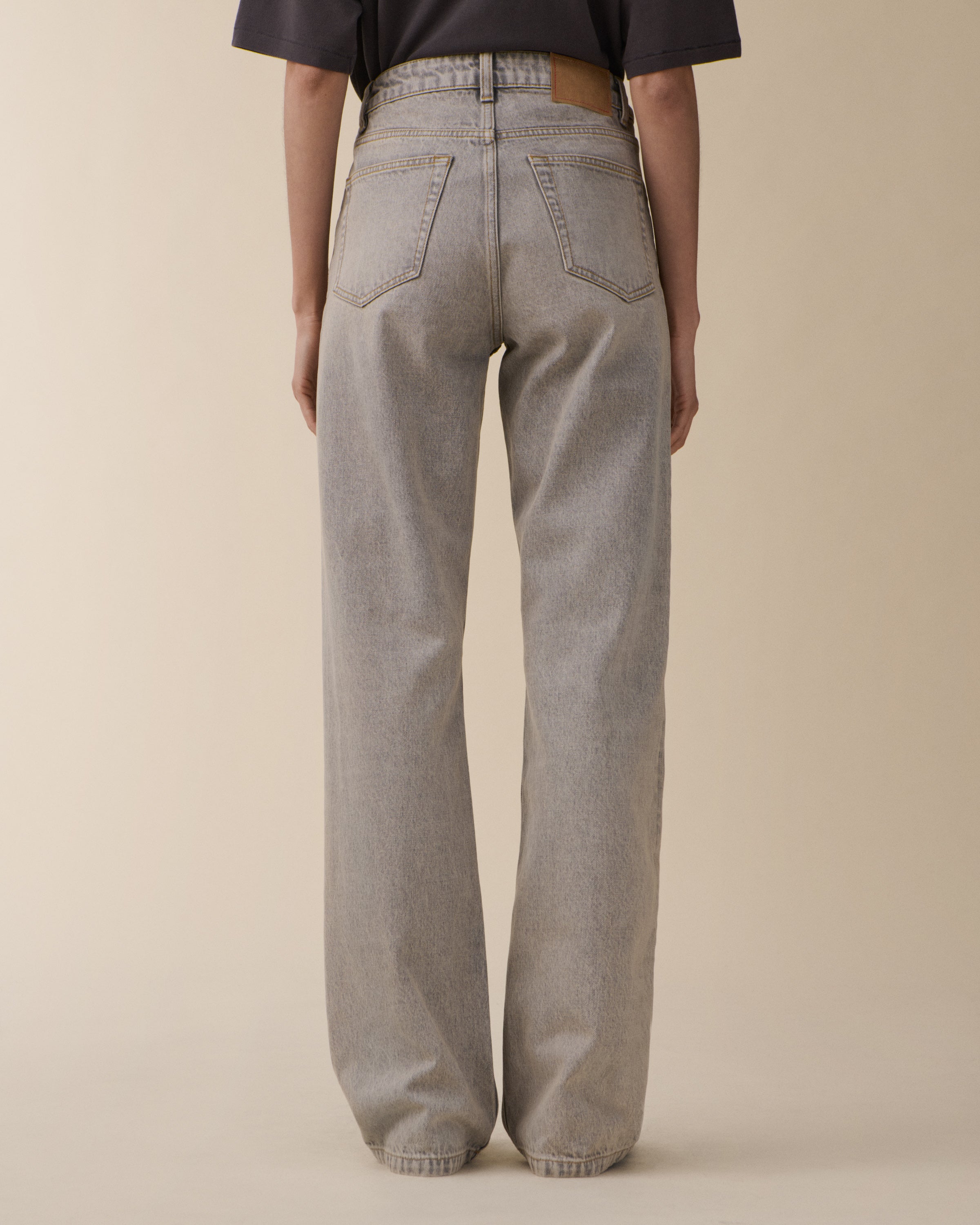 Virgo Vintage Grey